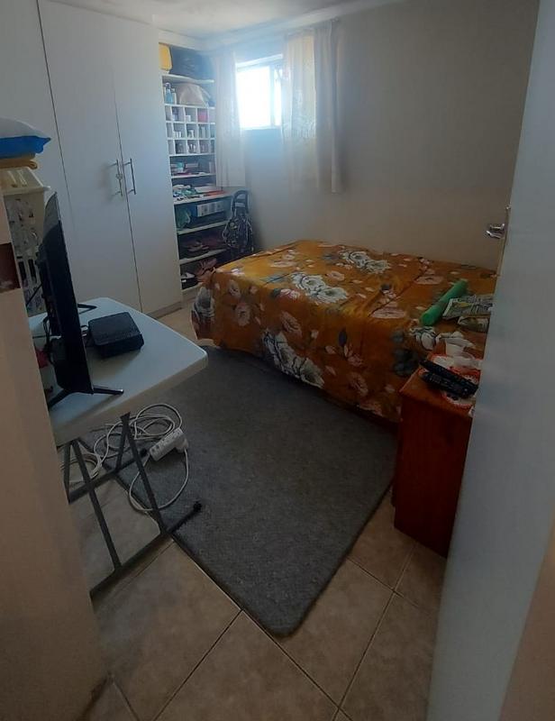 To Let 2 Bedroom Property for Rent in Goodwood Central Western Cape
